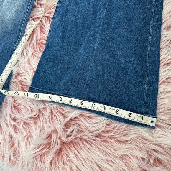 NEW DL1961 Rachel Flare Jeans in Elmhurst - Picture 13 of 13